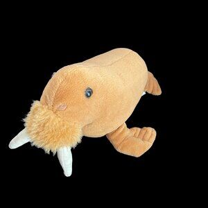 Walrus plushie brown with tusks